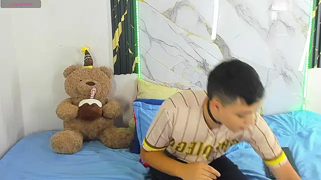 christopher Hot online show from 07/09/26, 06:12