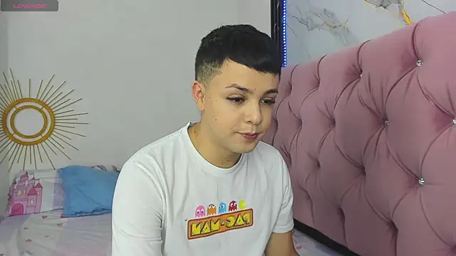 christopher Hot online show from 07/24/26, 07:01