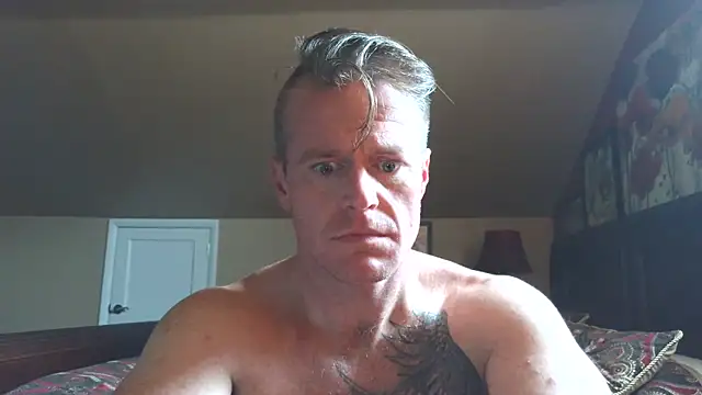 Snapshot of DILFiGuess11 chatting on 05/24/26, 07:41 DILFiGuess11 online show from 05/24/26, 07:41