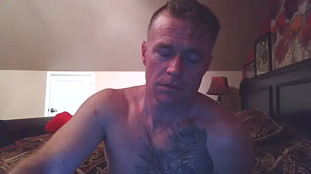 Snapshot of DILFiGuess11 chatting on 06/01/26, 12:45 DILFiGuess11 online show from 06/01/26, 12:45