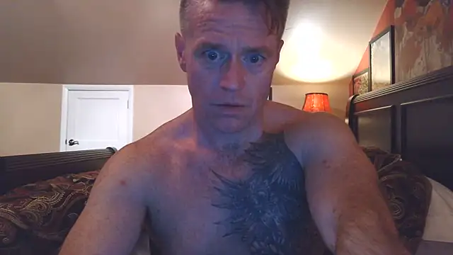 Snapshot of DILFiGuess11 chatting on 06/04/26, 02:50 DILFiGuess11 online show from 06/04/26, 02:50