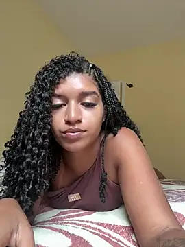 larajuli online show from 03/23/26, 06:12