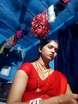 Jooli xx online show from 04/19/26, 03:33