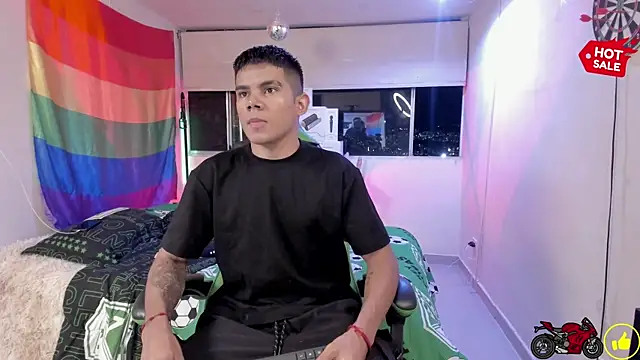 Snapshot of Jack_castell chatting on 11/23/25, 11:37 Jack castell online show from 11/23/25, 11:37