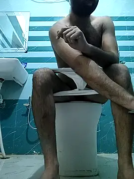 Snapshot of johnysinsr chatting on 11/22/25, 01:26 johnysinsr online show from 11/22/25, 01:26