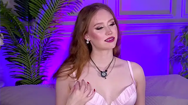 -VivienRay- online show from 10/16/25, 05:36