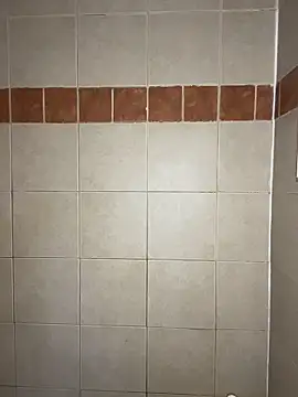 TRILLAHUNG online show from 11/18/25, 06:56