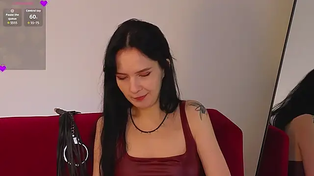 Snapshot of Alisssseee chatting on 11/22/25, 12:26 Alisssseee online show from 11/22/25, 12:26