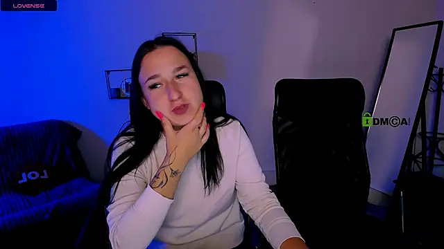 alma black online show from 09/22/25, 05:42