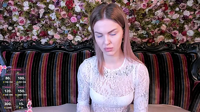 NaomiSol online show from 11/27/25, 07:16