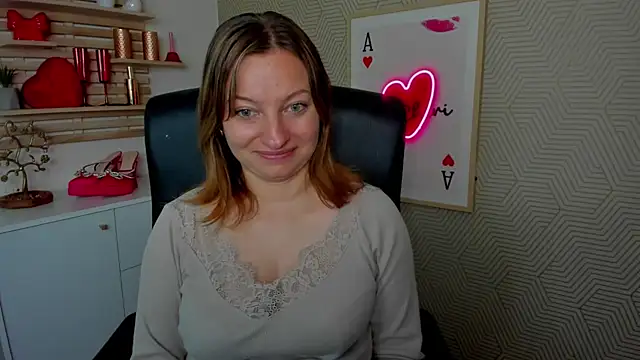 angelaSamt online show from 06/17/26, 05:32