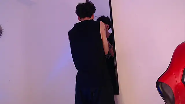 Anhonymus  online show from 09/11/25, 04:56