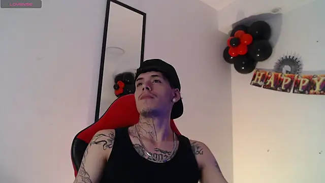 Anhonymus  online show from 10/07/25, 10:29