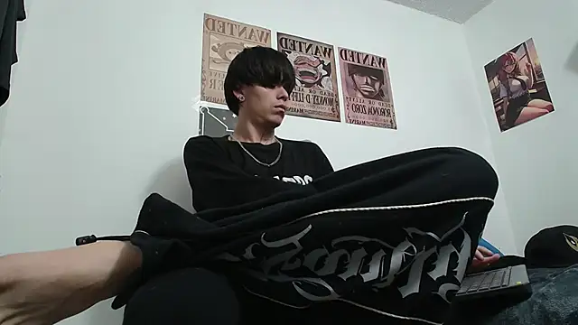 Anhonymus  online show from 12/21/25, 10:39