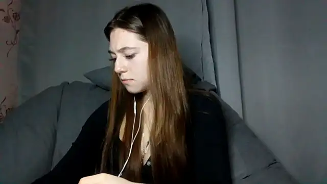 Sophiecuttie online show from 10/08/25, 03:20