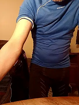 frederic198 online show from 01/12/26, 08:58