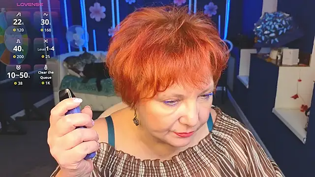 Kira Kenett online show from 12/04/25, 06:55