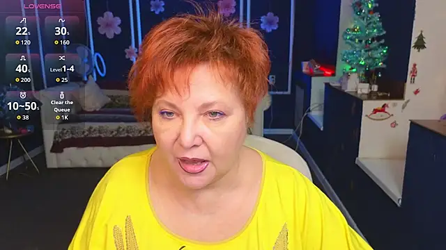 Kira Kenett online show from 12/23/25, 06:44