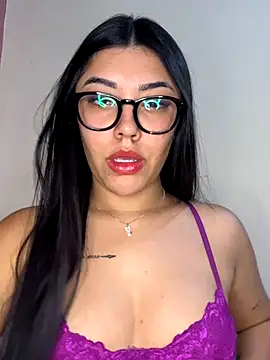 Snapshot of Alexa69xx chatting on 10/04/25, 11:36 Alexa69xx online show from 10/04/25, 11:36