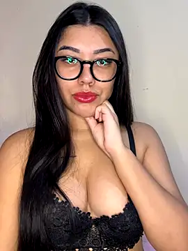 Snapshot of Alexa69xx chatting on 10/08/25, 11:46 Alexa69xx online show from 10/08/25, 11:46