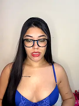 Snapshot of Alexa69xx chatting on 11/21/25, 08:40 Alexa69xx online show from 11/21/25, 08:40