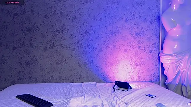 Melody Bakeer online show from 09/11/25, 03:01