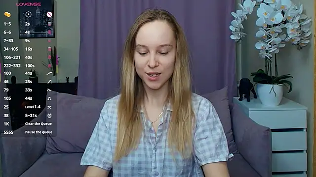 SoonMoor online show from 03/27/26, 06:29