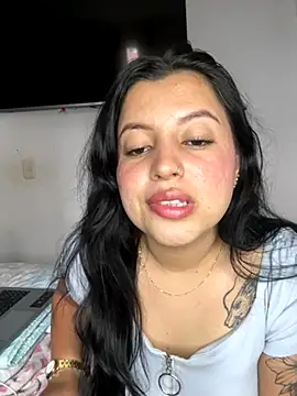 Snapshot of Emma_2903 chatting on 09/20/25, 10:11 Emma 2903 online show from 09/20/25, 10:11