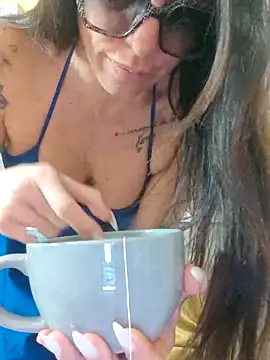 Snapshot of sexy7883 chatting on 01/16/25, 12:23 sexy7883 online show from 01/16/25, 12:23