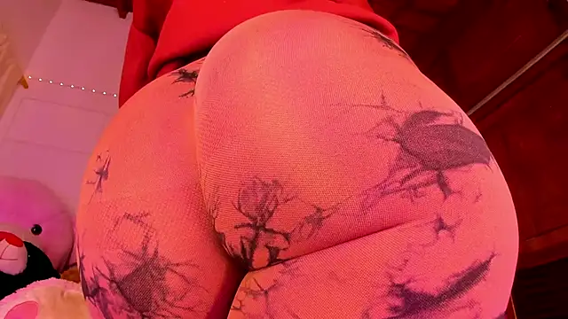 Snapshot of Gabby_Haze chatting on 05/15/26, 10:50 Gabby Haze online show from 05/15/26, 10:50