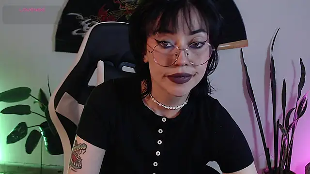 Ellyuwuw online show from 01/10/26, 11:31