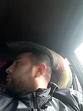 angelitocalientico online show from 10/27/25, 12:09