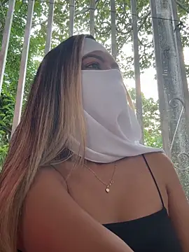 Yuli arabic online show from 04/23/26, 12:29