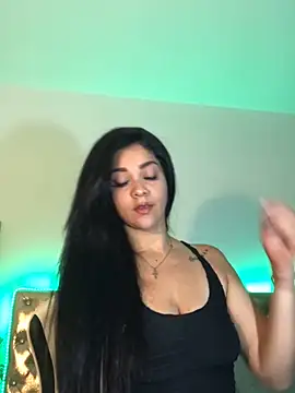 Mariana Montes online show from 09/23/25, 07:06