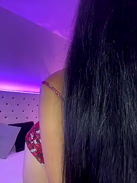 Mariana Montes online show from 10/06/25, 07:44