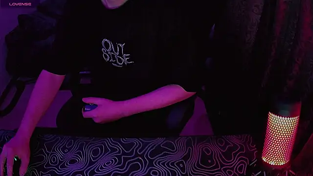 xXxHARDPORNxXx online show from 05/13/26, 02:42