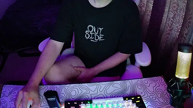 xXxHARDPORNxXx online show from 07/14/26, 03:55