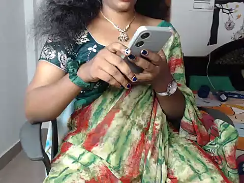 Snapshot of Zellybean_telugu chatting on 09/10/25, 05:02 Zellybean telugu online show from 09/10/25, 05:02