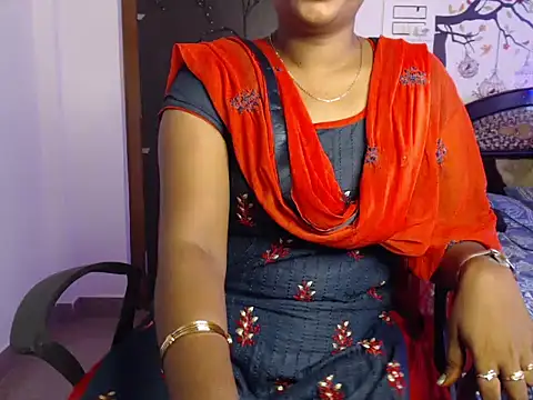 Snapshot of Zellybean_telugu chatting on 10/08/25, 08:23 Zellybean telugu online show from 10/08/25, 08:23