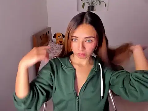 megan doll2123 online show from 11/28/25, 07:49