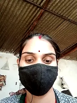 Snapshot of Nishaa_ji chatting on 11/16/25, 08:20 Nishaa ji online show from 11/16/25, 08:20