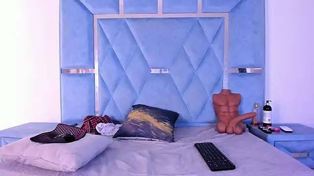 vennusasm1 online show from 09/25/25, 09:07