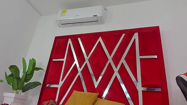 vennusasm1 online show from 12/05/25, 09:00