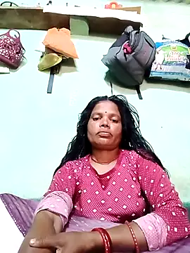 Snapshot of Sapna_ji45 chatting on 09/19/25, 06:04 Sapna ji45 online show from 09/19/25, 06:04