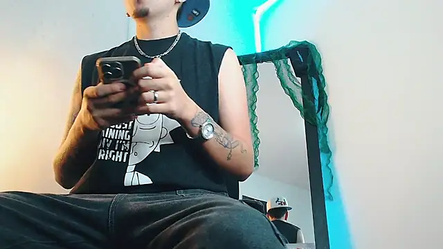 liamty luxor online show from 12/23/25, 04:21