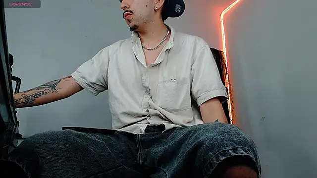 liamty luxor online show from 02/06/26, 05:45