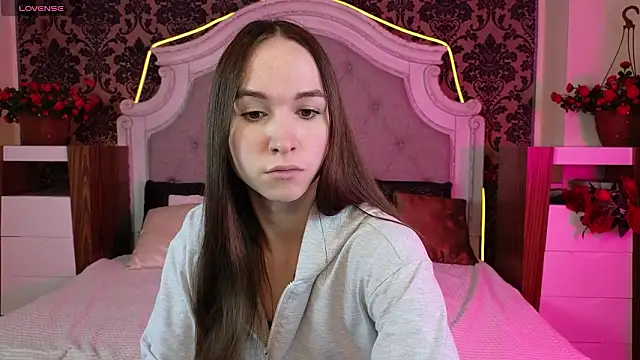 Angeel Kate online show from 02/01/26, 04:33