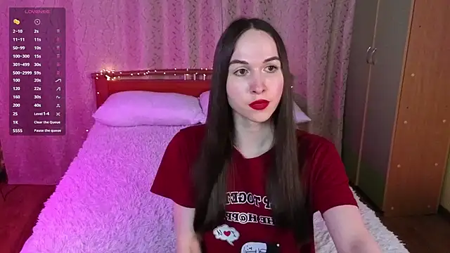 Angeel Kate online show from 03/07/26, 04:48