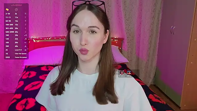 Angeel Kate online show from 03/23/26, 11:14