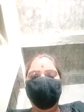 suhani sharmj online show from 02/15/26, 03:42